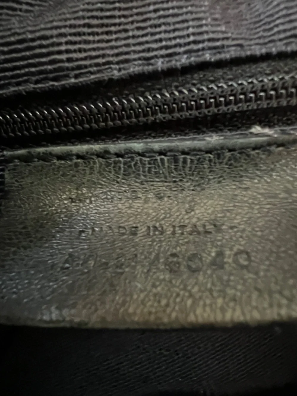 SALVATORE FERRAGAMO JEAN BAG - Picture 7 of 11